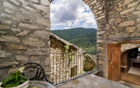 An old ruin and views to enjoy from patio
